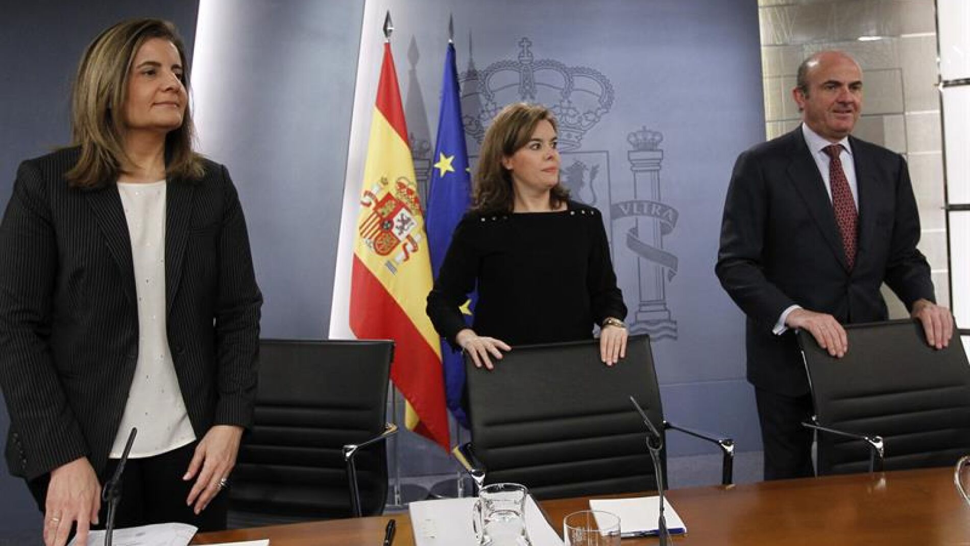 F&aacute;tima B&aacute;&ntilde;ez, Soraya S&aacute;nez de Santamar&iacute;a y Luis de Guindos