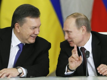 Putin, junto a Yanukovich, en una imagen de archivo