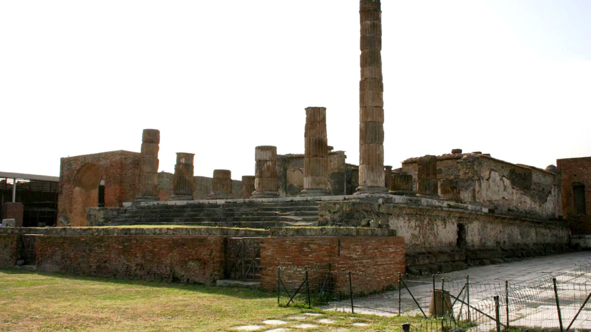 El Templo de J&uacute;piter en Pompeya