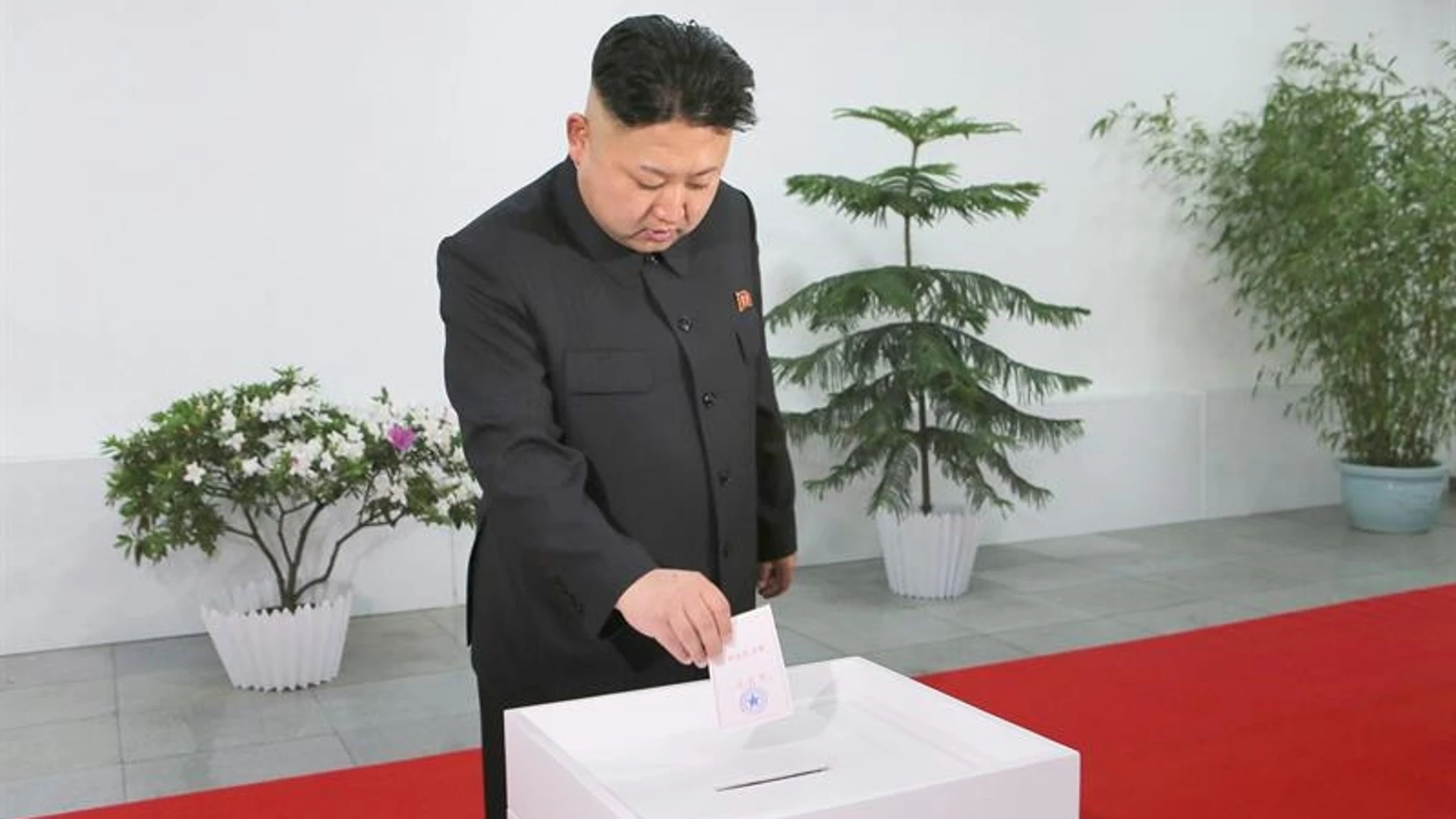 Todos los electores de la circunscripción votaron a favor de Kim Jong-un Todos los electores de la circunscripción votaron a favor de Kim Jong-un