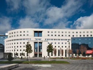 Palacio de Justicia de Navarra Palacio de Justicia de Navarra