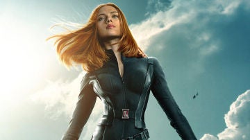 Scarlett Johansson es la Viuda Negra
