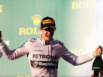 Nico Rosberg celebra la victoria en Australia