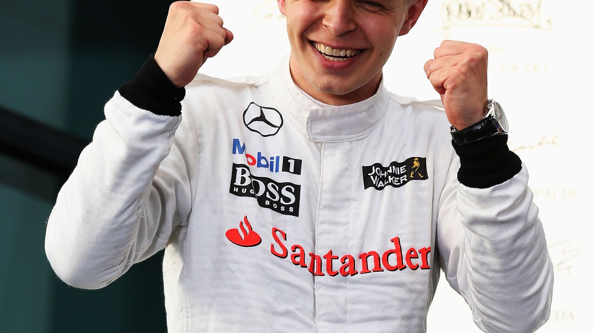 Debut so&ntilde;ado para Magnussen