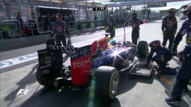 Vettel y Hamilton abandonan en Australia al inicio de la carrera