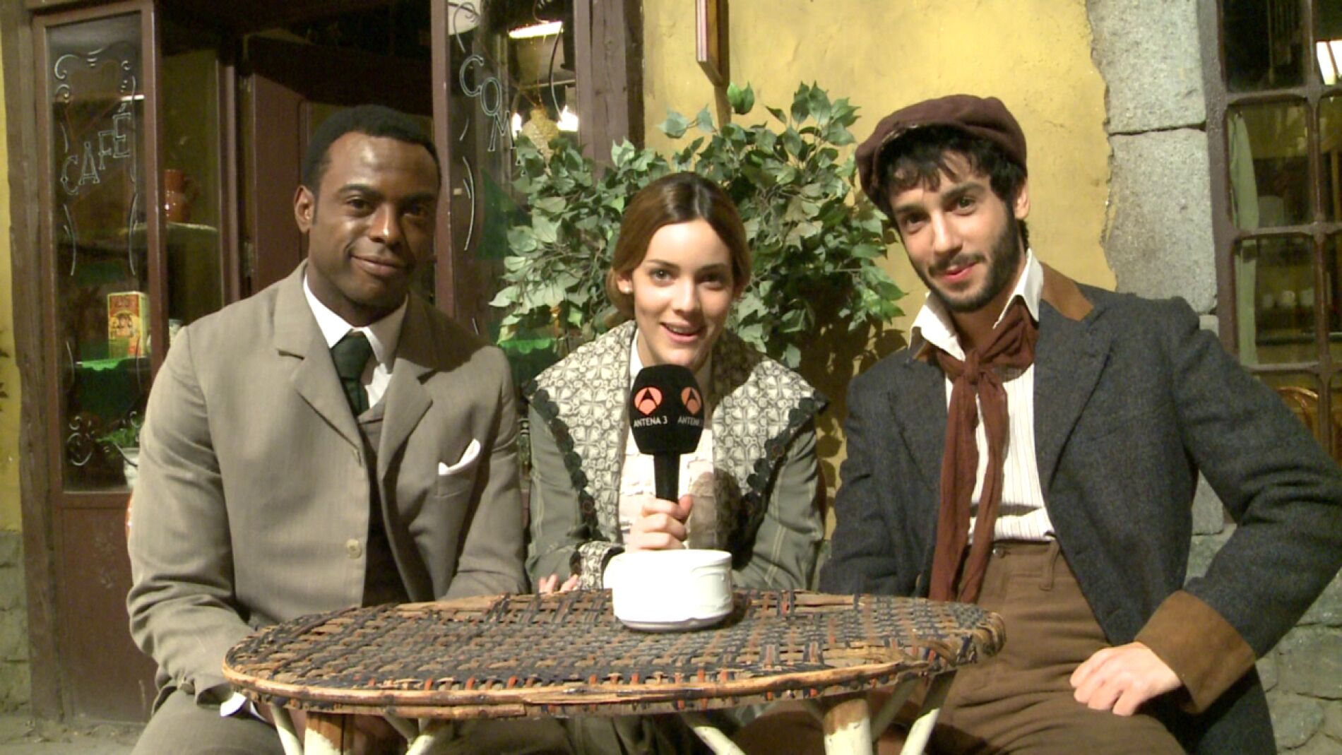 Alejandra Onieva, Jon&aacute;s Berami y Bore Buika