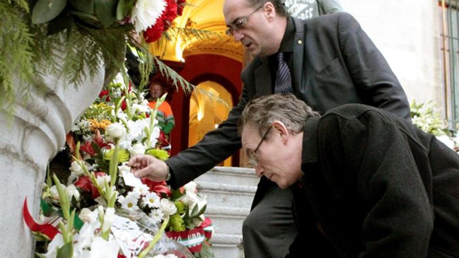 Los restos mortales de Azkuna se depositarán en el cementerio de Durango en un acto privado