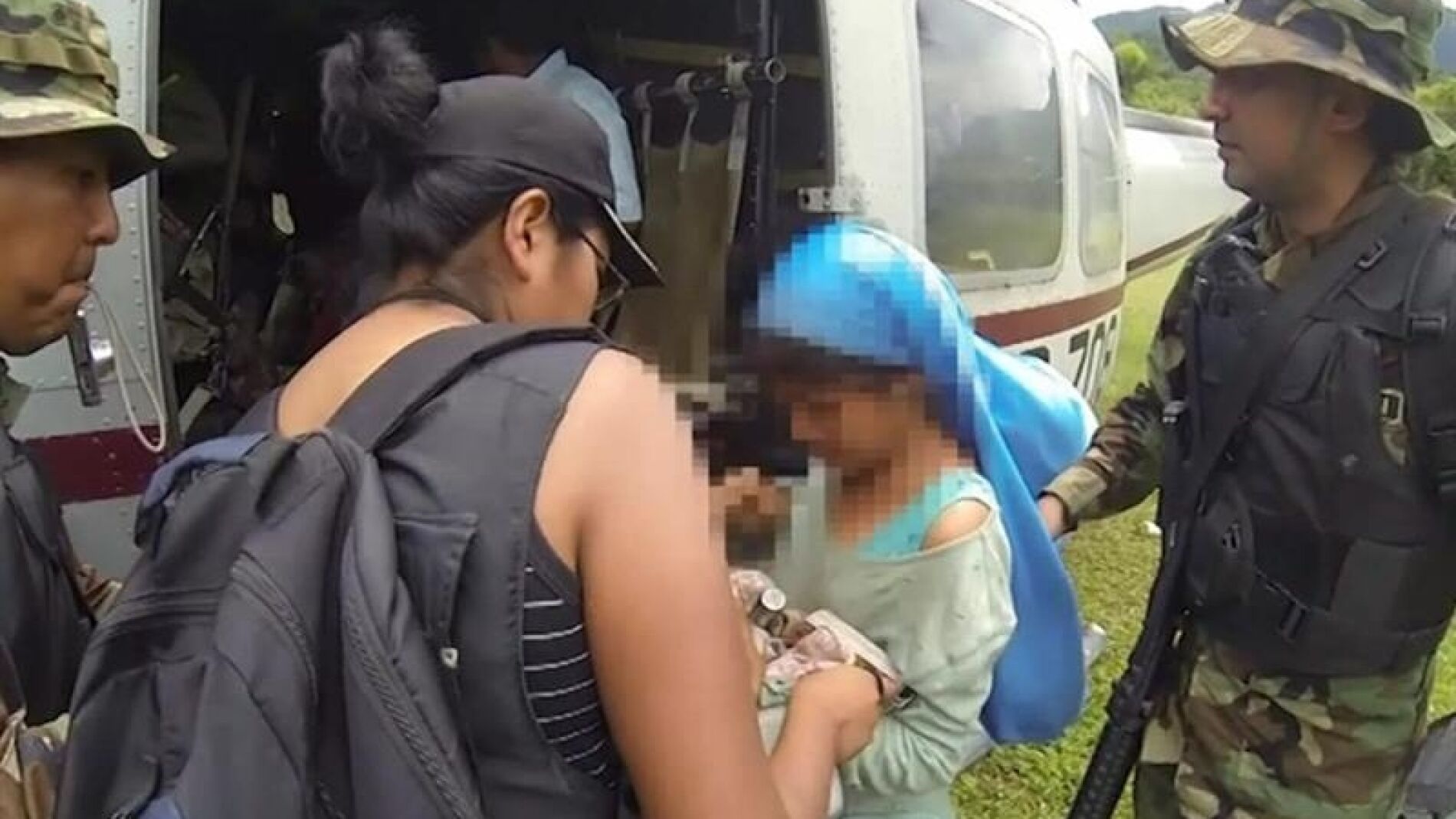Los padres de la ni&ntilde;a secuestrada en Bolivia aseguran que la dejaron viajar por 'papeles'