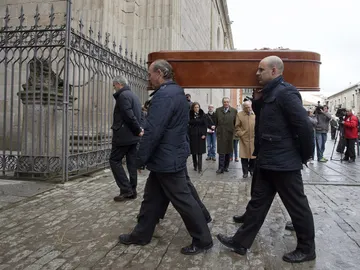 Restos de Amparo Illana en Ávila Restos de Amparo Illana en Ávila