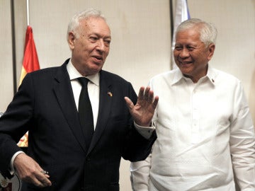 José Manuel García-Margallo y su homólogo filipino