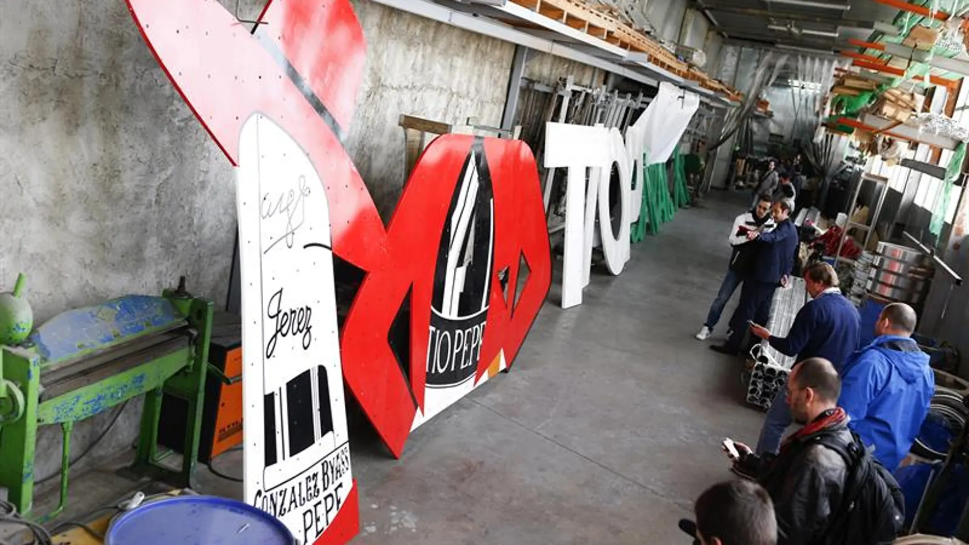 Presentación del nuevo luminoso de Tío Pepe Presentación del nuevo luminoso de Tío Pepe