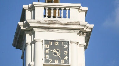 Crimea adelanta dos horas su reloj para adoptar el huso horario ruso