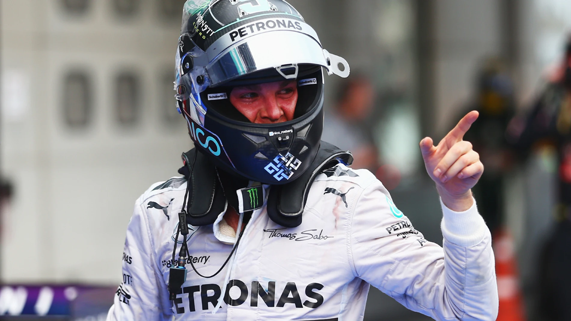 Rosberg se muestra feliz tras su casco
