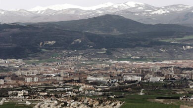 Los termómetros suben ligeramente este domingo aunque las lluvias continúan de forma débil