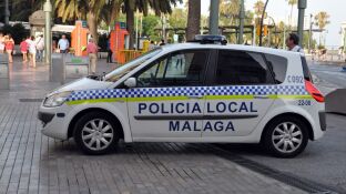 Coche patrulla de la Polic&iacute;a Local de M&aacute;laga