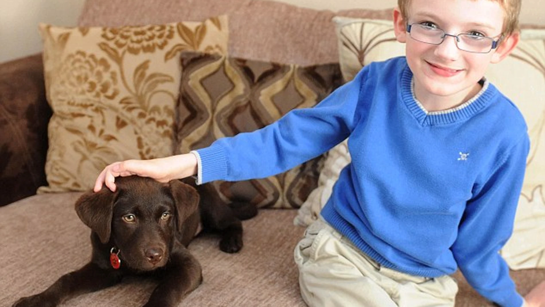 Ben con su perra Rosie Ben con su perra Rosie