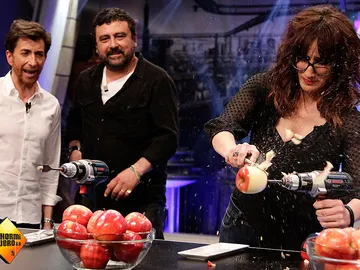 Ana Morgade pelando manzanas en El Hormiguero 3.0 Ana Morgade pelando manzanas en El Hormiguero 3.0