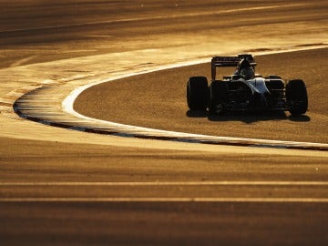 Vergne rueda en Sakhir