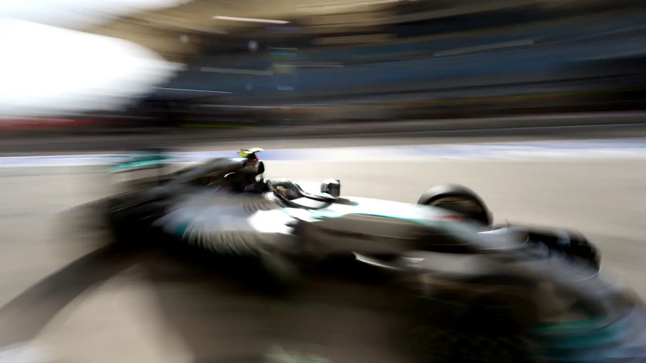 Rosberg y su Mercedes en Baréin