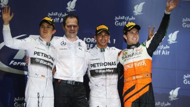 Hamilton se lleva una espectacular carrera en Baréin con Alonso noveno