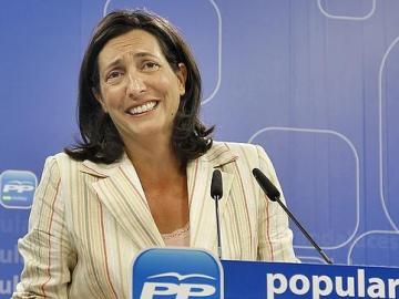 La secretaria general del PP-A, Dolores López Gabarro