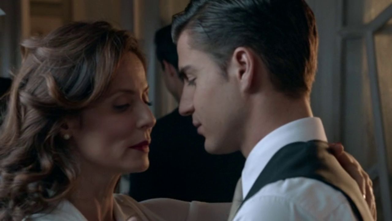 Dona Blanca Y Max Velvet Full Movie ¿Se habrá fijado Max en Doña Blanca?