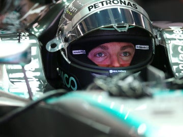 Rosberg, en el interior de su Mercedes