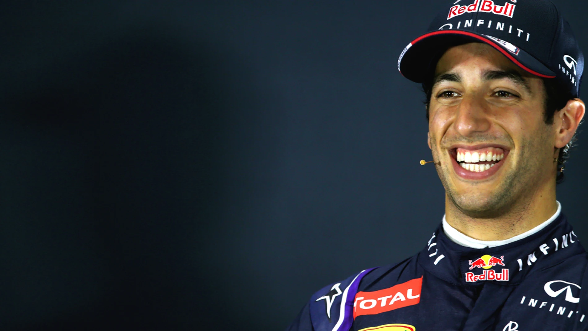 Ricciardo muestra su sonrisa