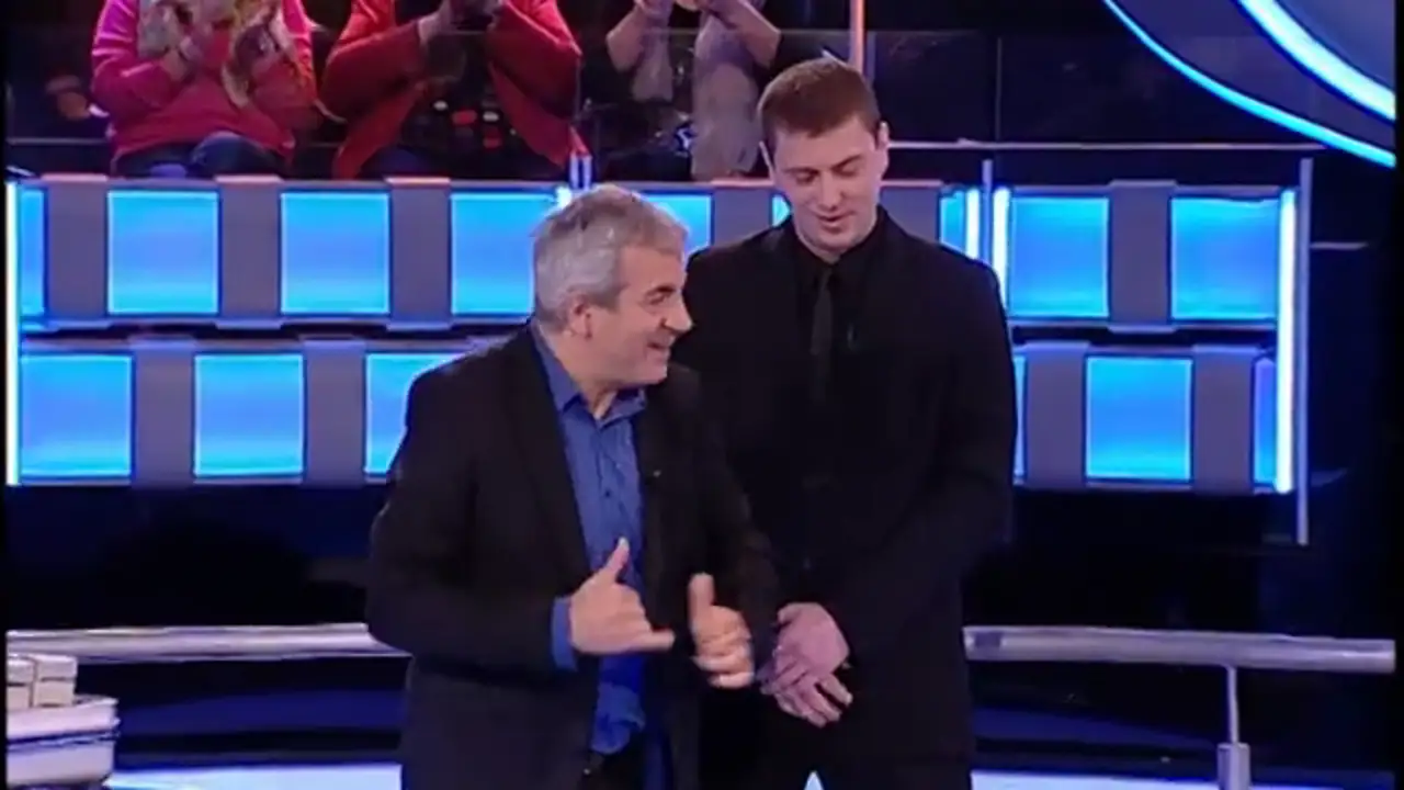 Yevhen se niega a bailar Sopa de Caracol