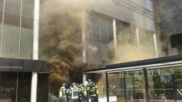 El fuego se inició en el restaurante Vaca Nostra, situado en la Castellana