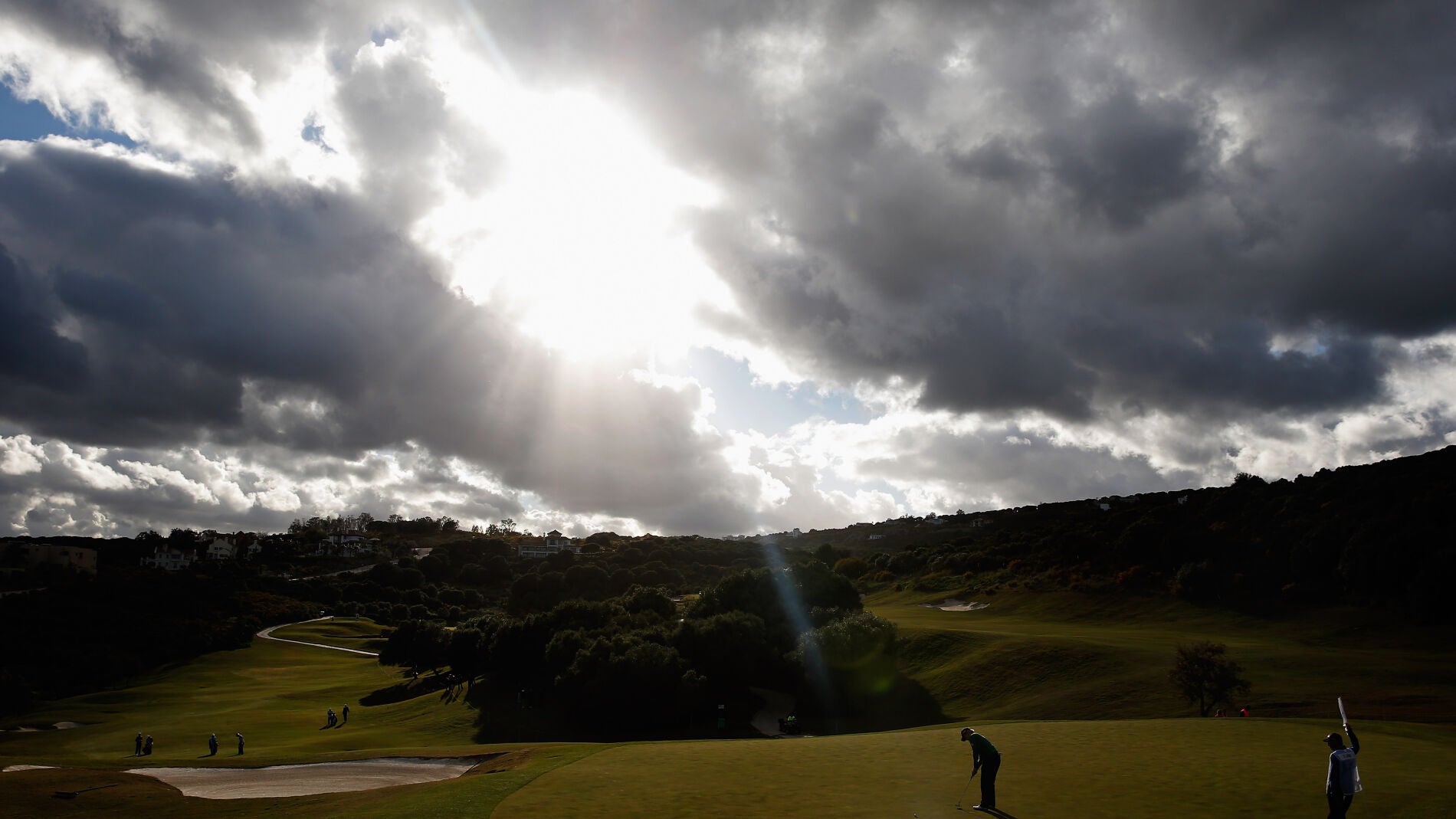 Intervalos nubosos en la Pen&iacute;nsula
