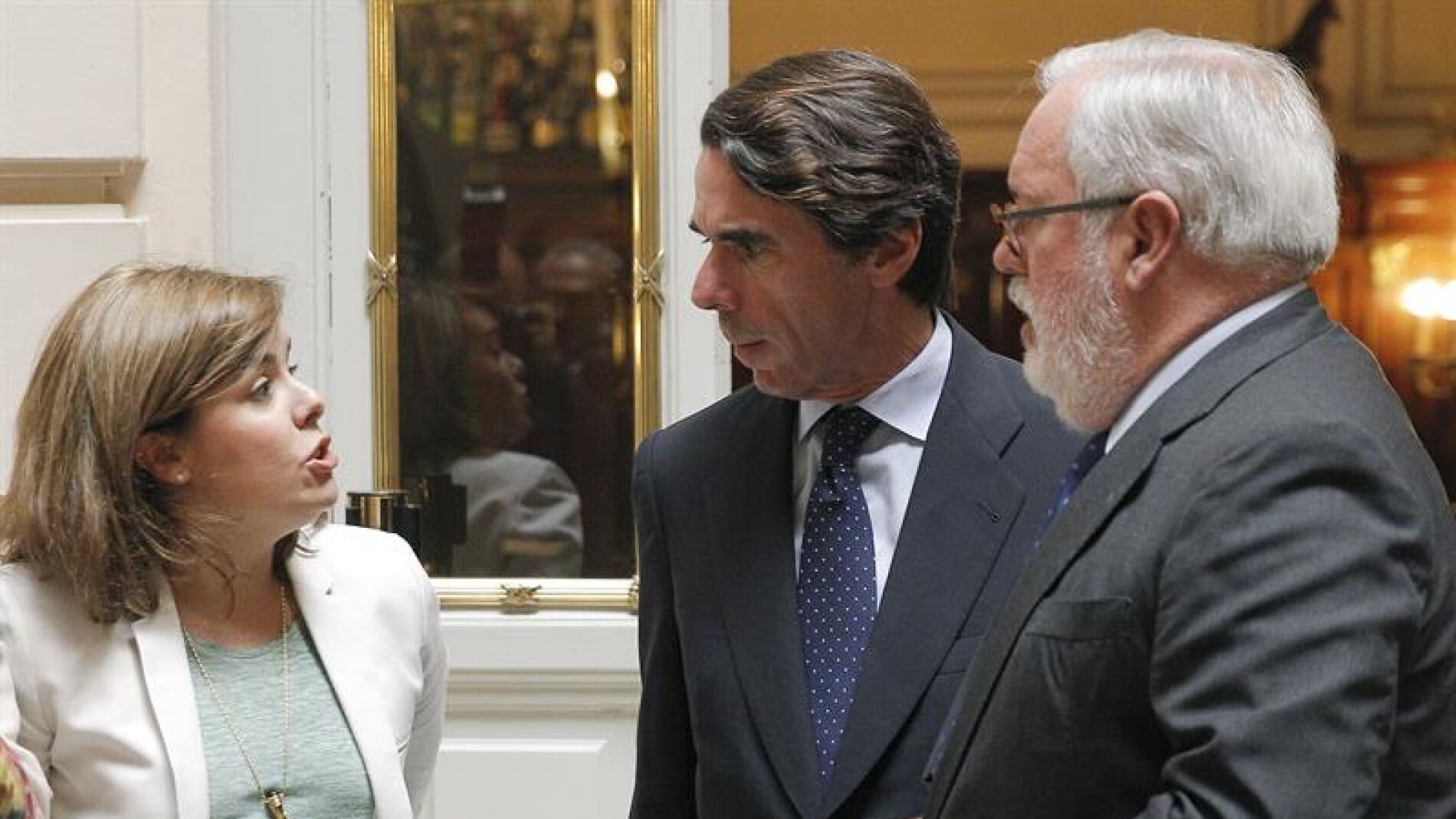 Santamar&iacute;a, Aznar y Ca&ntilde;ete 