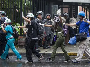 Distrubios en Caracas Distrubios en Caracas