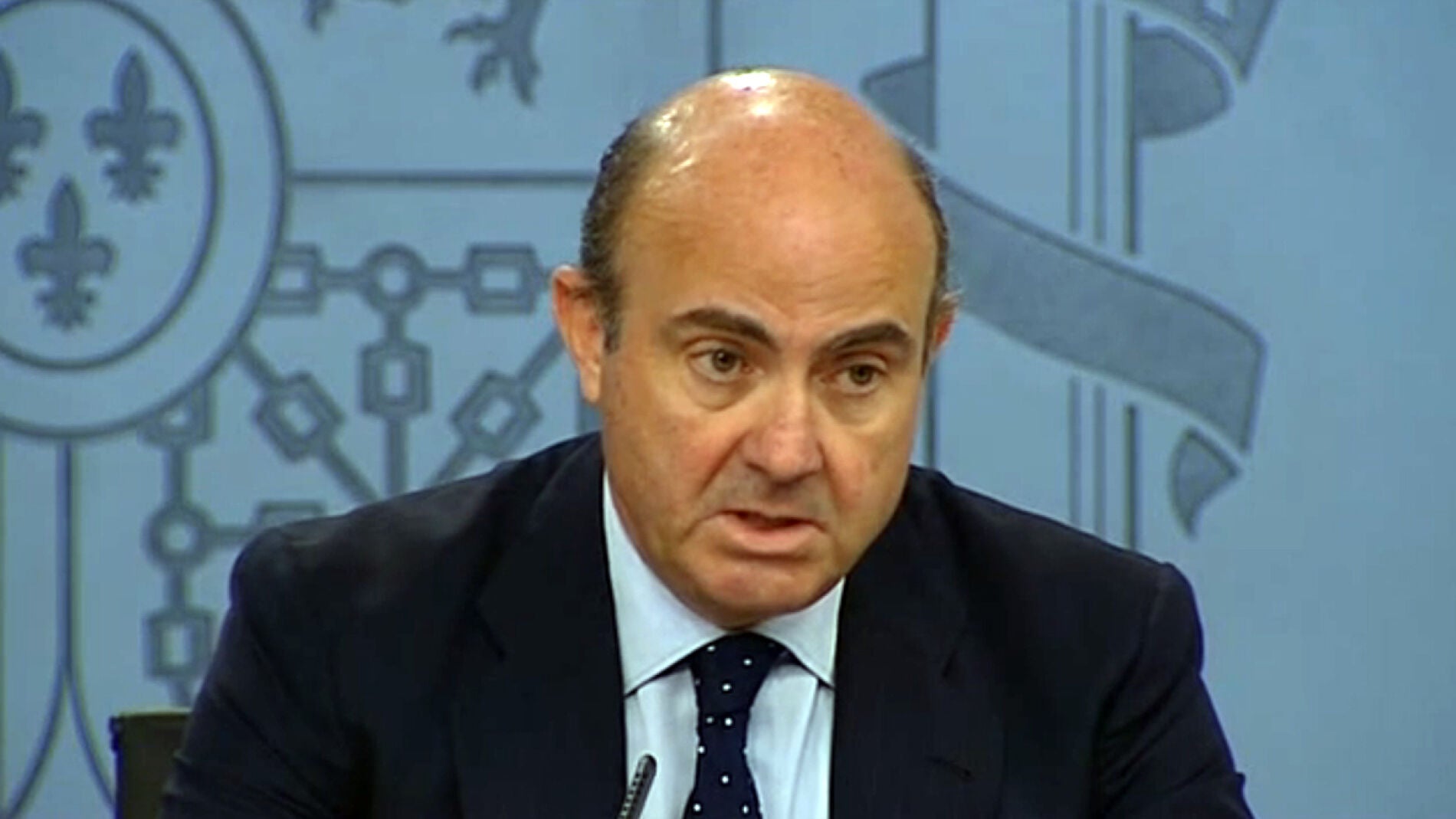 De Guindos en una rueda de prensa del Consejo de Ministros