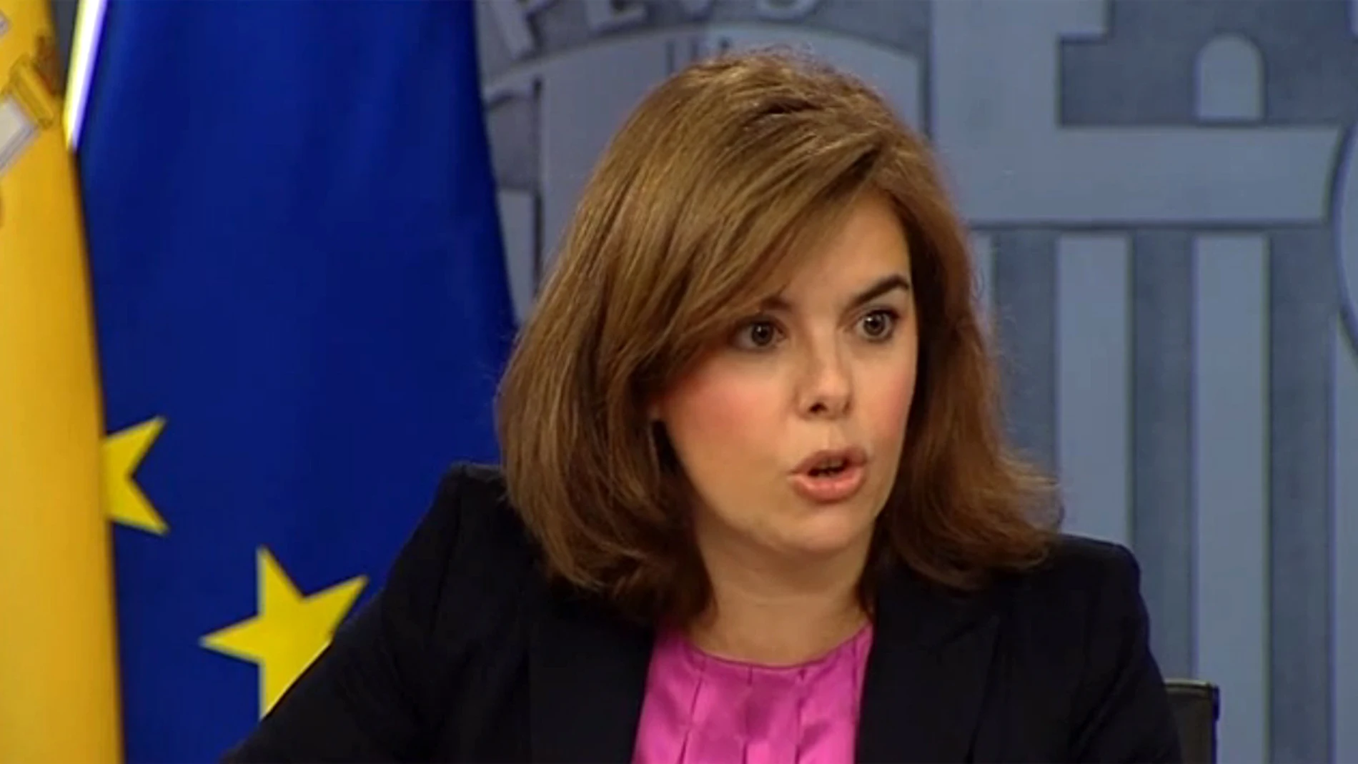 Sáenz de Santamaría en la rueda de prensa del Consejo de Ministros Sáenz de Santamaría en la rueda de prensa del Consejo de Ministros