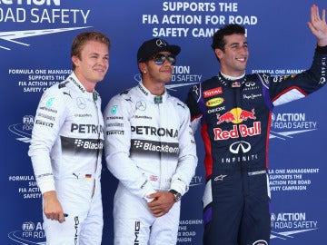 Hamilton, Rosberg y Ricciardo posan para la foto