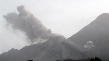 Entra en erupción un volcán en Guatemala