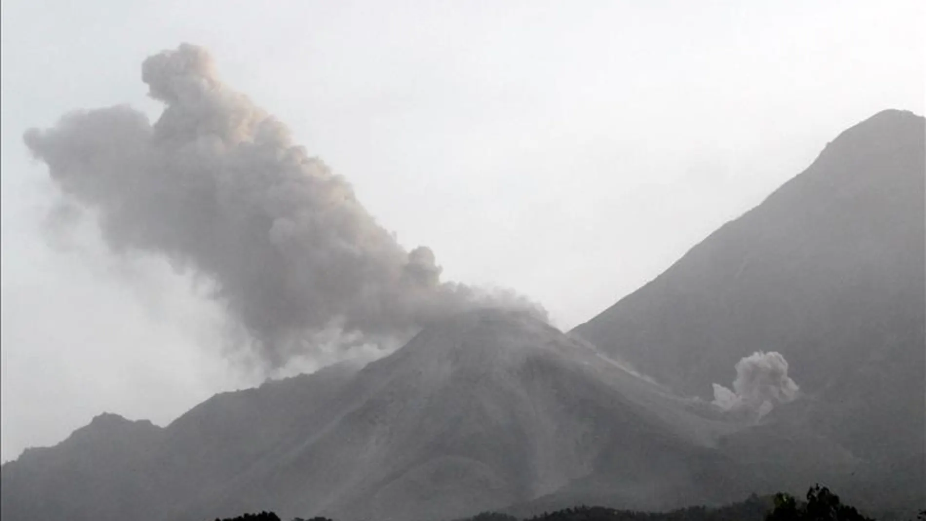 Entra en erupción un volcán en Guatemala Entra en erupción un volcán en Guatemala