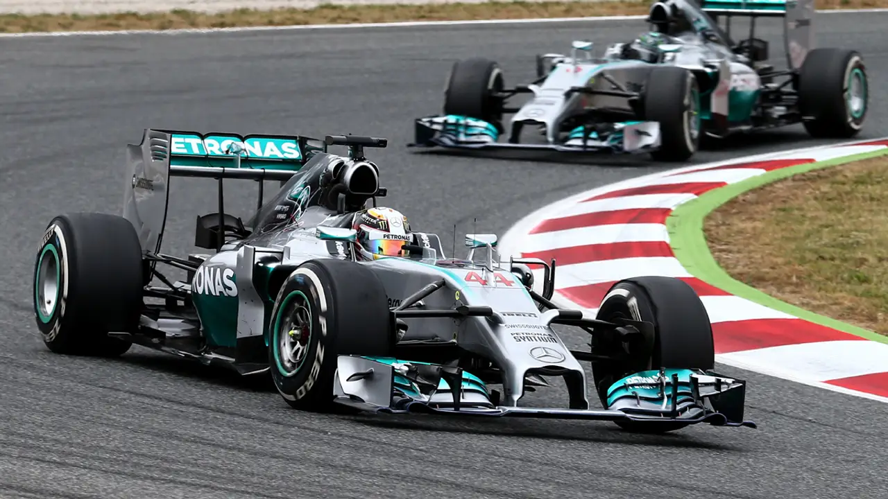 Hamilton, por delante de Rosberg