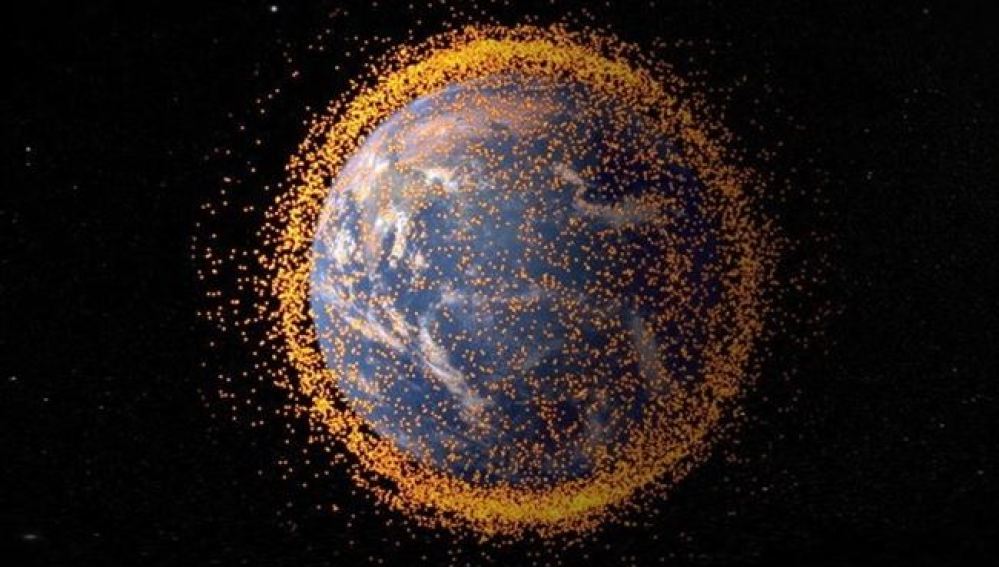 Recreación de la basura espacial que rodea la tierra