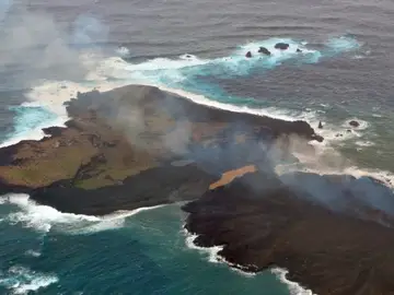 Isla de Nishinoshima, próxima a Japón Isla de Nishinoshima, próxima a Japón