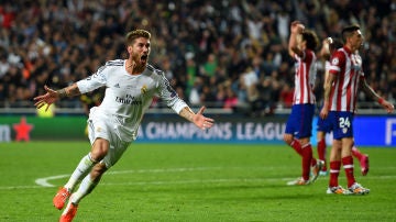 Sergio Ramos celebra el gol del empate en la final de la Champions