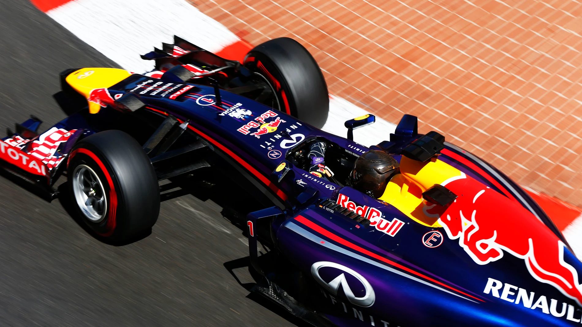 Vettel abandona en Mónaco