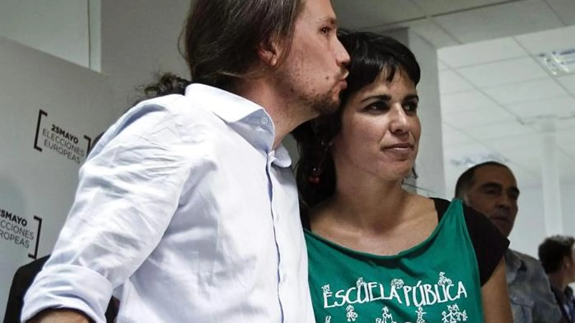 Pablo Iglesias, cabeza de lista de Podemos a las Elecciones Europeas, y Teresa Rodríguez, segunda de la lista