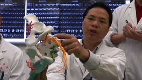 Realizan una operaci&oacute;n de cadera utilizando una impresora 3D en Shangai