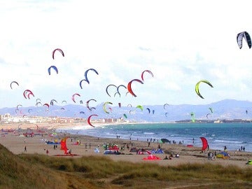 Tarifa, reina de los amantes del viento