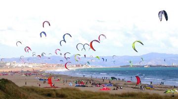 Tarifa, reina de los amantes del viento