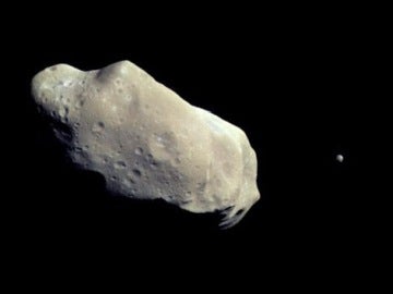 Recreación de un asteroide