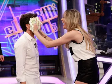Pablo Motos acaba con un tartazo en la cara en El Hormiguero 3.0 Pablo Motos acaba con un tartazo en la cara en El Hormiguero 3.0