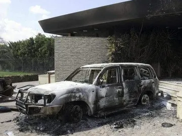Restos carbonizados en el edificio del consulado estadounidense en Bengasi (Libia) Restos carbonizados en el edificio del consulado estadounidense en Bengasi (Libia)